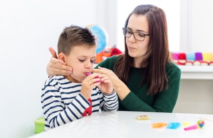 Neurologopedia w terapii zaburzeń mowy u dzieci